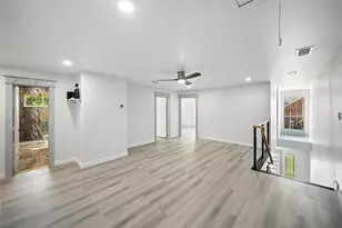 934 Elwood Rd, Irving, TX 75061 - Photo 7