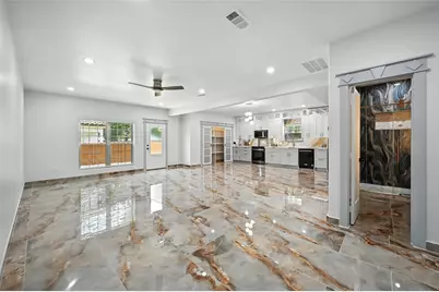 934 Elwood Road, Irving, TX 75061 - Photo 11