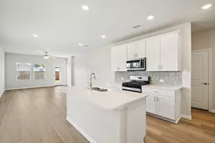 4033 Worth Dr, Farmersville, TX 75442 - Photo 3