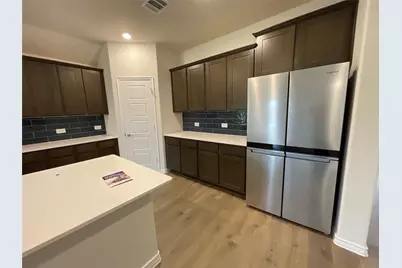 655 Divine Gardens Street, Lavon, TX 75166 - Photo 5