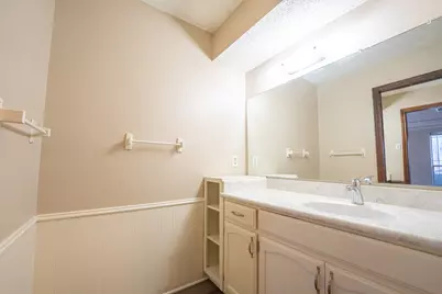 4810 Berridge Lane, Dallas, TX 75227 - Photo 17