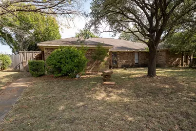 4810 Berridge Lane, Dallas, TX 75227 - Photo 1