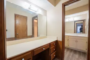 4810 Berridge Ln, Dallas, TX 75227 - Photo 15