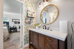 6 Whispering Bend Ct, Mansfield, TX 76063 - Photo 5