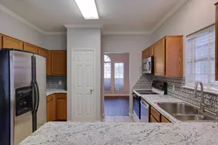 4507 Harpers Ferry Dr, Grand Prairie, TX 75052 - Photo 7