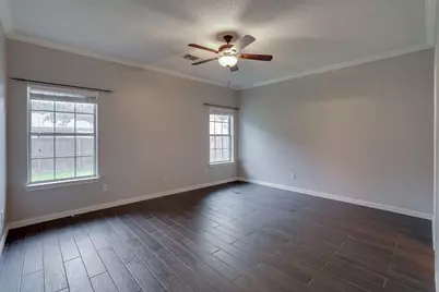 4507 Harpers Ferry Drive, Grand Prairie, TX 75052 - Photo 9