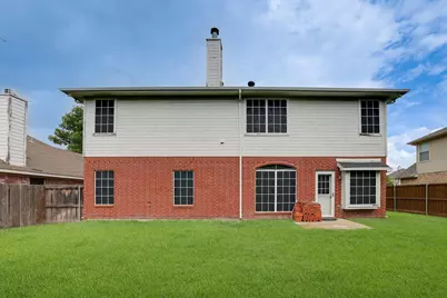 4507 Harpers Ferry Drive, Grand Prairie, TX 75052 - Photo 19