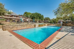 2505 Wedglea Dr, Dallas, TX 75211 - Photo 9