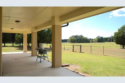 421 Weakes Street, Eustace, TX 75124 - Photo 19