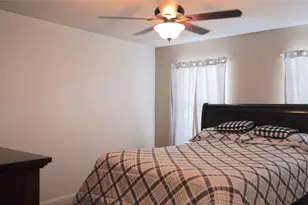 421 Weakes St, Eustace, TX 75124 - Photo 17