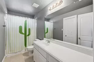 2783 Bridgewater Dr, Grand Prairie, TX 75054 - Photo 31