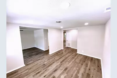 4808 Curzon Avenue, Fort Worth, TX 76107 - Photo 7