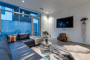 2300 N Carroll Ave, Dallas, TX 75204 - Photo 3