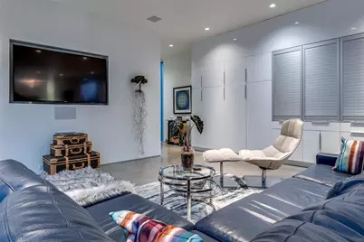 2300 N Carroll Avenue, Dallas, TX 75204 - Photo 5