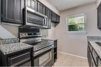 735 Middale Road, Duncanville, TX 75116 - Photo 9