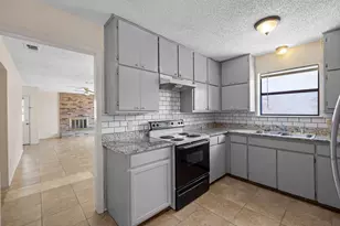 2408 Ventura Dr, Arlington, TX 76015 - Photo 31