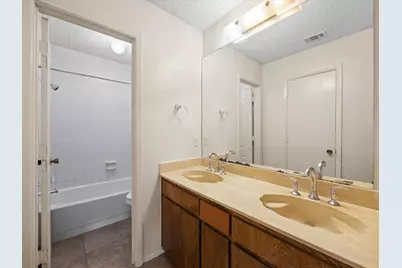 2408 Ventura Drive, Arlington, TX 76015 - Photo 17