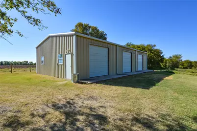 322 Hcr 2320, Abbott, TX 76621 - Photo 33