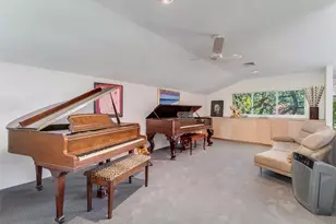 10406 Crestover Dr, Dallas, TX 75229 - Photo 19