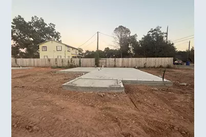 2700 S 2nd #A, Waco, TX 76706 - Photo 9