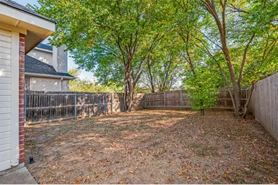 4051 Cottage Park Court, Arlington, TX 76013 - Photo 25