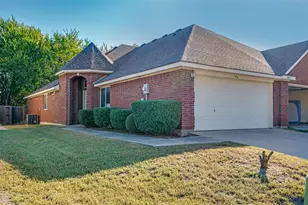 4051 Cottage Park Ct, Arlington, TX 76013 - Photo 1