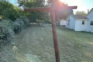 187 Hudson St, Newark, TX 76071 - Photo 5