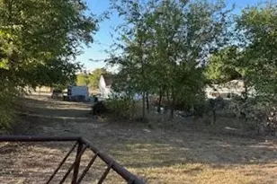 187 Hudson St, Newark, TX 76071 - Photo 11