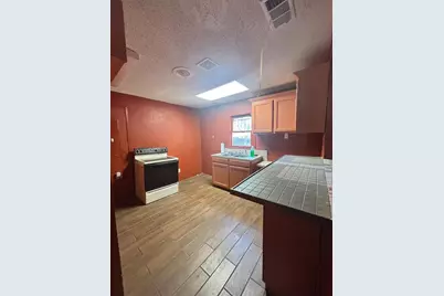 3801 E Berry Street, Fort Worth, TX 76105 - Photo 9