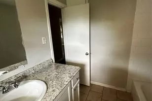 3921 Bonnie Dr, Fort Worth, TX 76116 - Photo 9