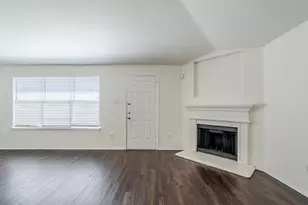 4409 Chaparral Creek Dr, Fort Worth, TX 76123 - Photo 11