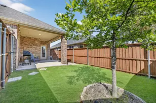 2209 Barx Dr, Little Elm, TX 75068 - Photo 33