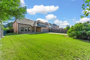 1016 Hot Springs Dr, Allen, TX 75013 - Photo 7