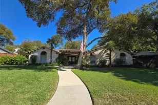 1019 Springbrook Dr, Plano, TX 75075 - Photo 3