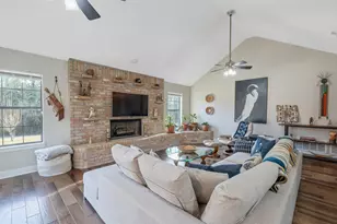 8533 Fm 315 S, Frankston, TX 75763 - Photo 9