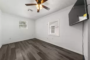 2128 Sunnydell Dr, Waco, TX 76711 - Photo 9