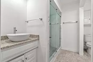 3005 Club Hill Dr, Garland, TX 75043 - Photo 11