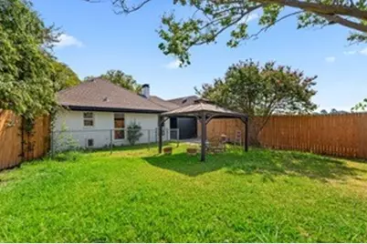 3005 Club Hill Drive, Garland, TX 75043 - Photo 21