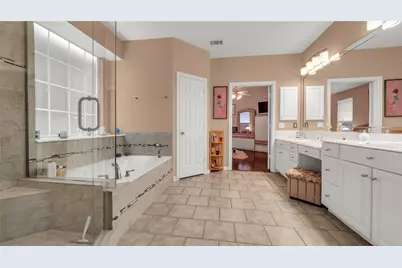 7159 Pecan Creek Lane, Dallas, TX 75252 - Photo 7