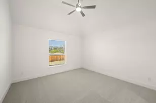 1915 Silvercreek Ln, Cedar Hill, TX 75104 - Photo 9