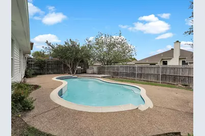 1013 Grand Central Parkway, Saginaw, TX 76131 - Photo 23