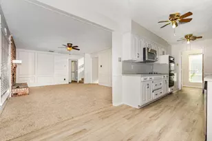 586 Abilene Dr, Lewisville, TX 75067 - Photo 11