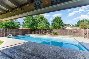 586 Abilene Dr, Lewisville, TX 75067 - Photo 37