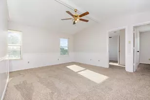 586 Abilene Dr, Lewisville, TX 75067 - Photo 17