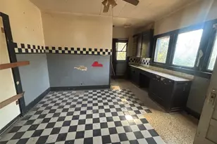 606 Ave C, Brownwood, TX 76801 - Photo 5