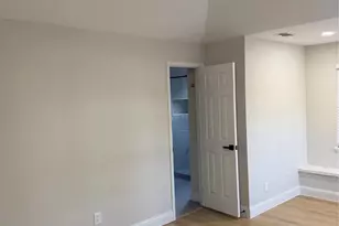 990 Downey Dr, Lewisville, TX 75067 - Photo 9