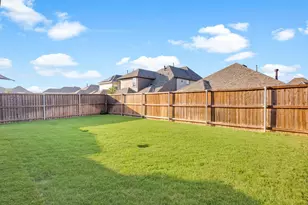 1913 Jumper Flds Dr, Aubrey, TX 76227 - Photo 25