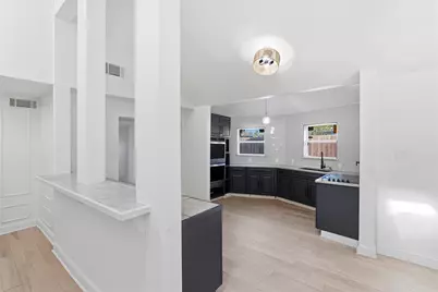 10332 Muskogee Circle, Dallas, TX 75217 - Photo 11