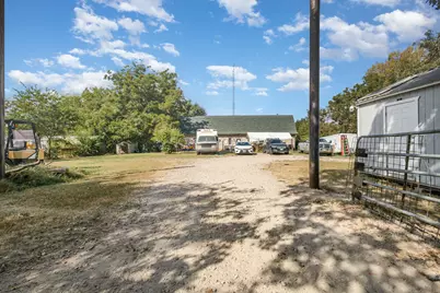 10774 County Road 3605, Quinlan, TX 75474 - Photo 7