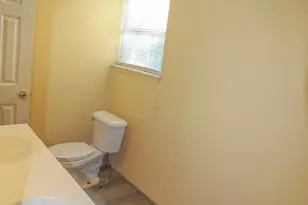 1521 W Springcrest Cir, Lancaster, TX 75134 - Photo 31